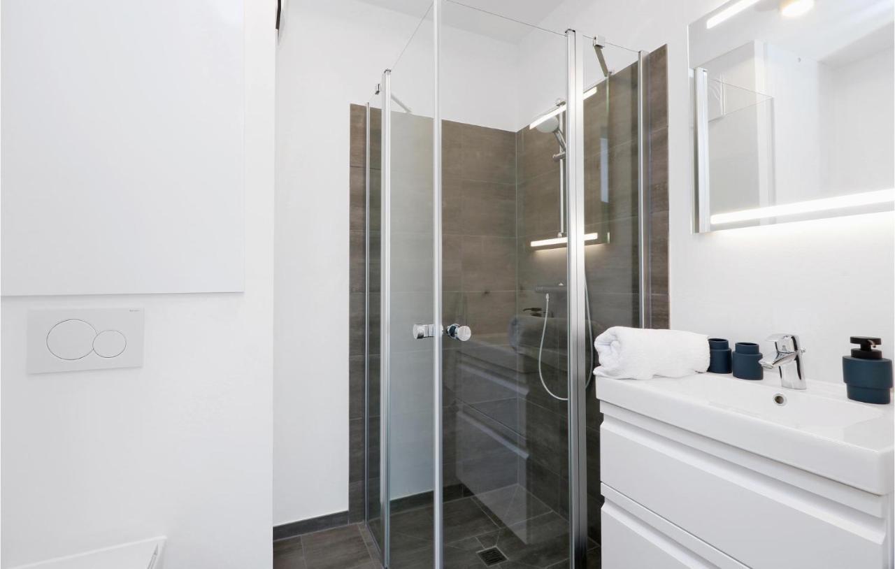 Amazing Apartment In Lembruch-Duemmer See Екстериор снимка