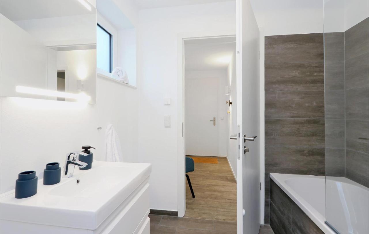Amazing Apartment In Lembruch-Duemmer See Екстериор снимка
